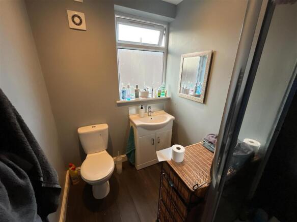 7 bed House Share to rent Image 11