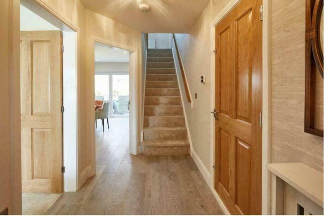 4 bed Detached for sale Image 10