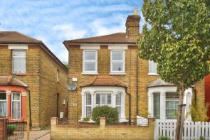 51, Honiton Road, Romford RM7 9AJ