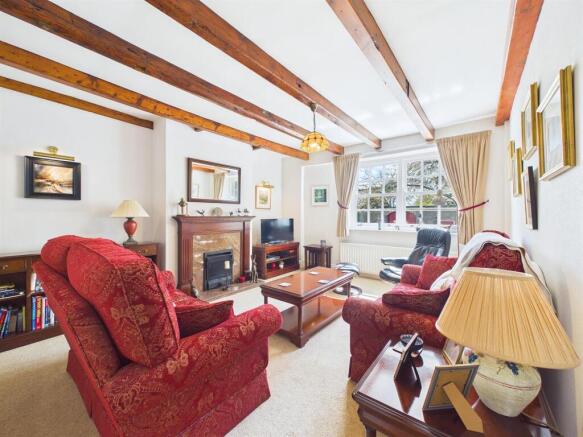 Living Room.jpg