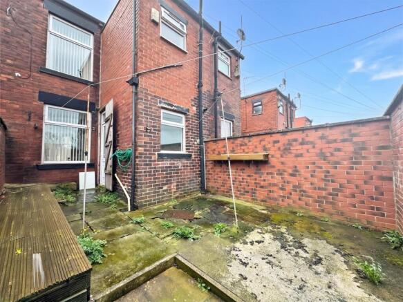 2 bed Terraced for sale Image 12