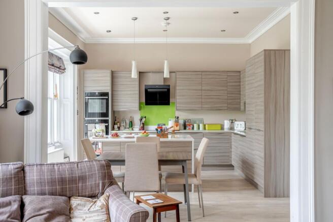 4 bed Duplex for sale Image 4