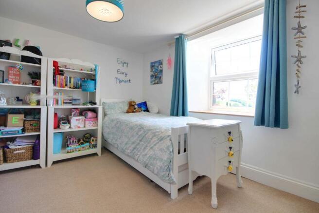 Bedroom 2 (Double with Ensuite)