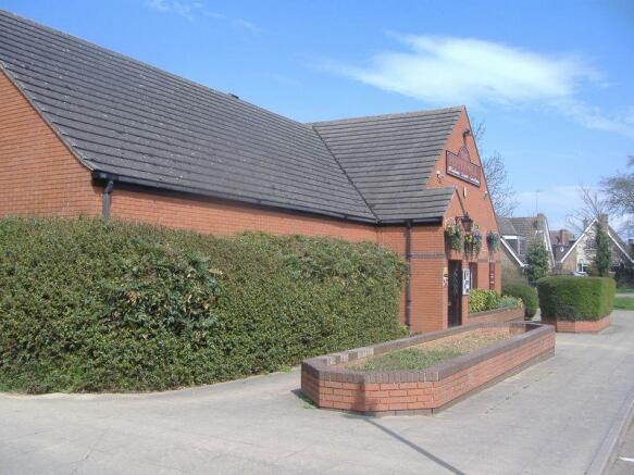Public House around