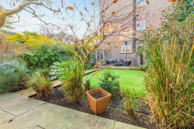 garden 2.jpg