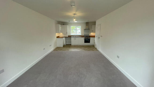 Brickmakers Corner,
Binfield,
Bracknell
Berkshire
RG42 1AN photo 4
