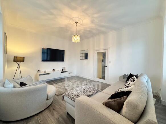 Stoneyholm Road, Kilbirnie lounge