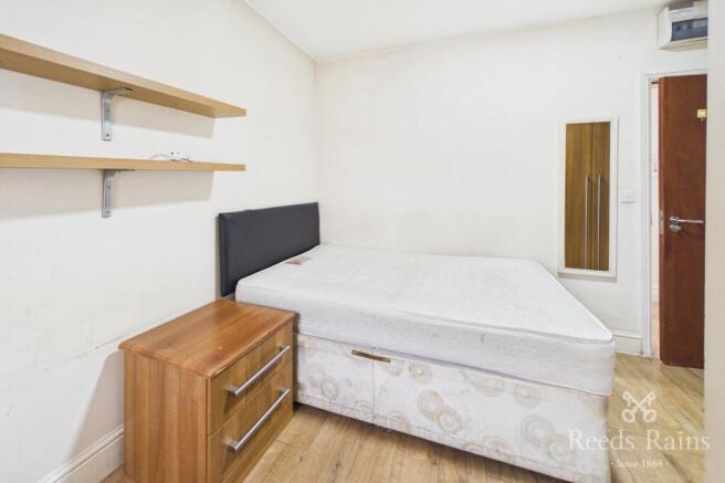 1 bed Not Specified to rent Image 6