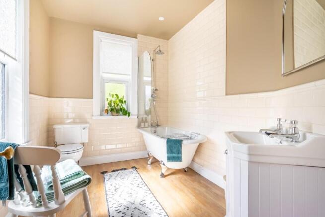 2 bed Terraced for sale Image 11