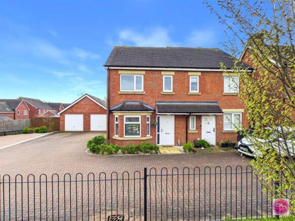 Drift Road, Castle Gresley (1).jpg