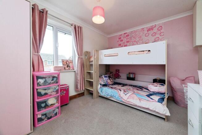 2 bed Terraced for sale Image 10