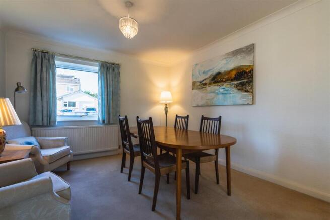 4 bed Detached for sale Image 7