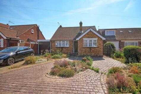 Sandon Road - Cheshunt - Chain Free
