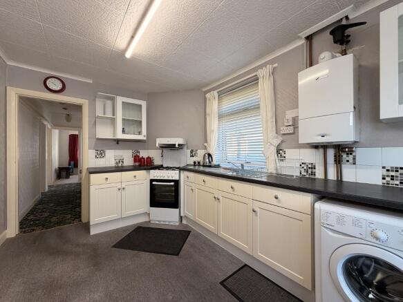 Corringham Road, Morecambe, LA4 4PY photo 5