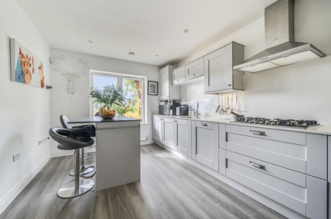 1354097-9-68c2968...