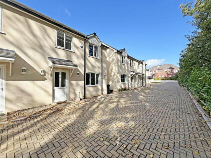 Mill Court, Wiveliscombe