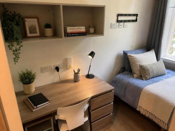 dressed room 3.jpeg