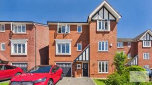 14, Fletcher Close, Bury BL0 0FU