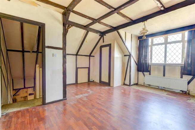 Master bedroom.jpg