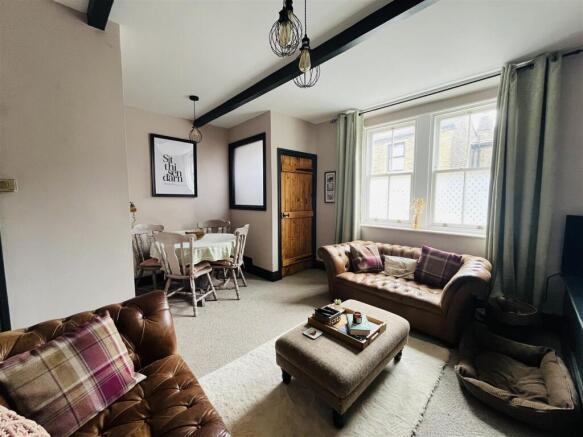 2 bed Terraced for sale Image 11