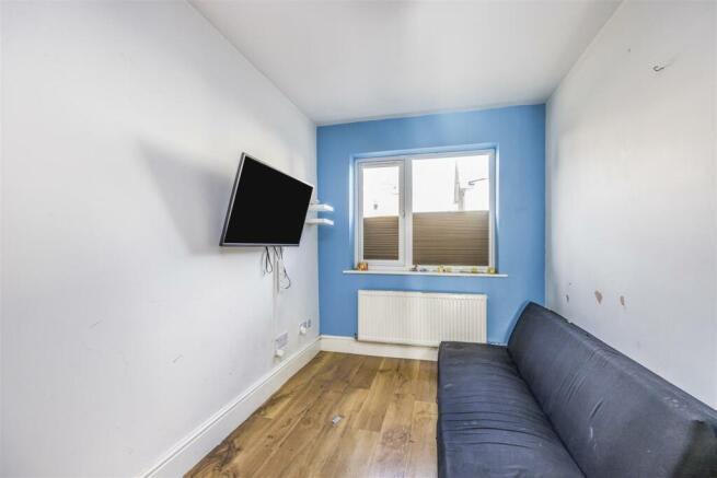 79 Avon Road, Bournemouth-PorticoMarketing-Lovett-