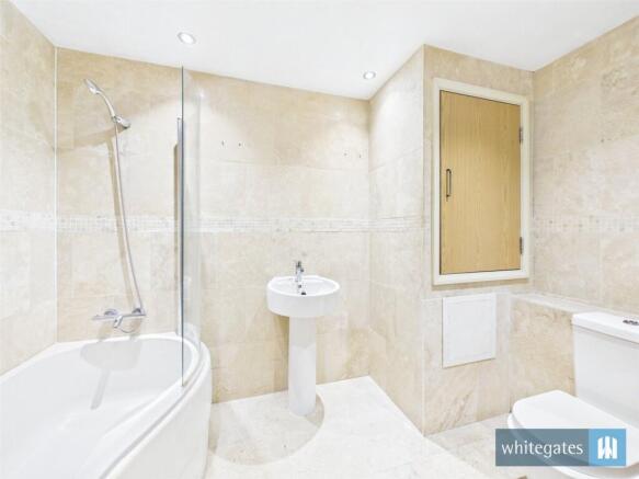2 bed Apartment to rent Image 8