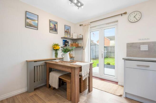 Kitchen/Dining Area