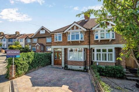 Mayfield Gardens, Hanwell