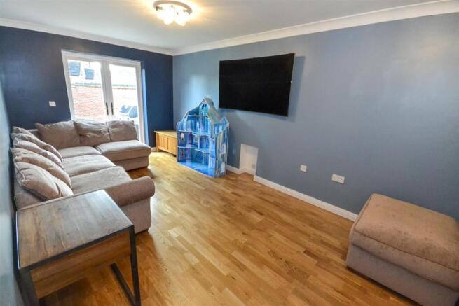 Sitting Room.JPG
