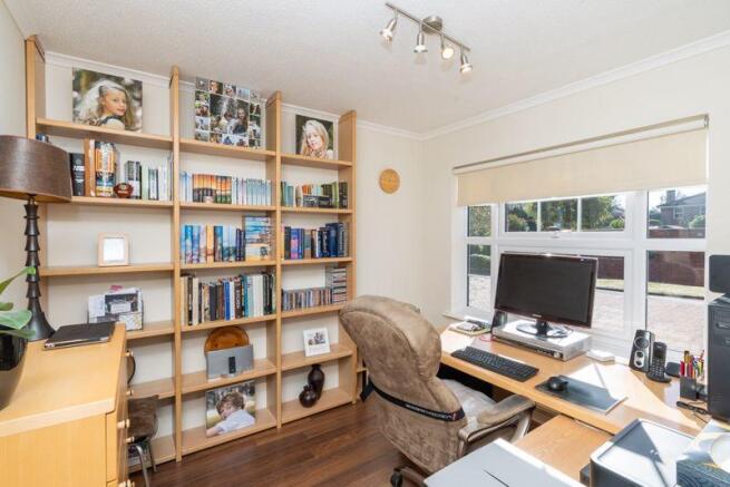 HOME OFFICE