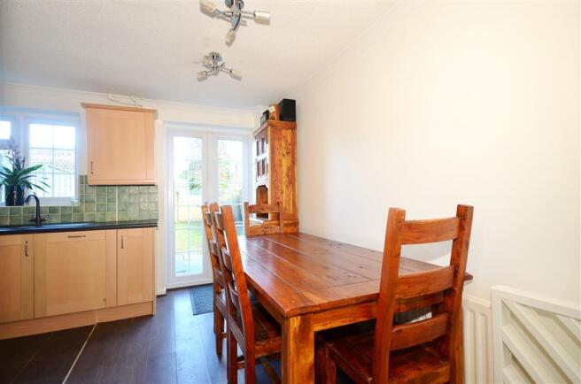 Kitchen/Dining Area