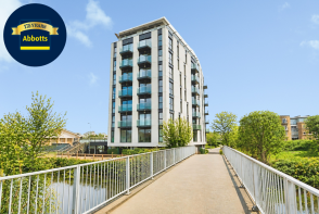 15, Century Tower, Shire Gate, Chelmsford CM2 0FQ