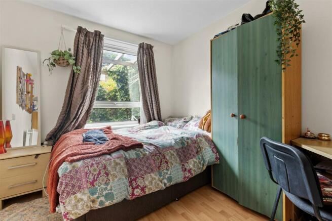 187 Maplehurst Road_005.JPG