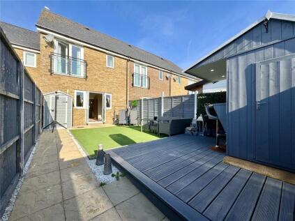 Rainbow Square, Shoreham-by-Sea, West Sussex, BN43