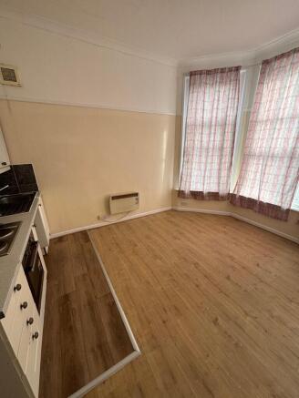 76532897-e023-45b...