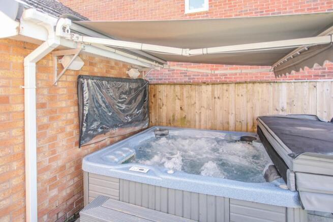 Hot tub area