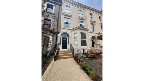 Apt. 2, 16 Derby Square, Douglas, IM1 3LS