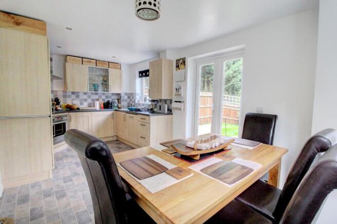 Kitchen diner