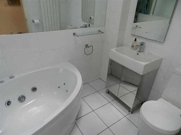 HOUSE BATHROOM