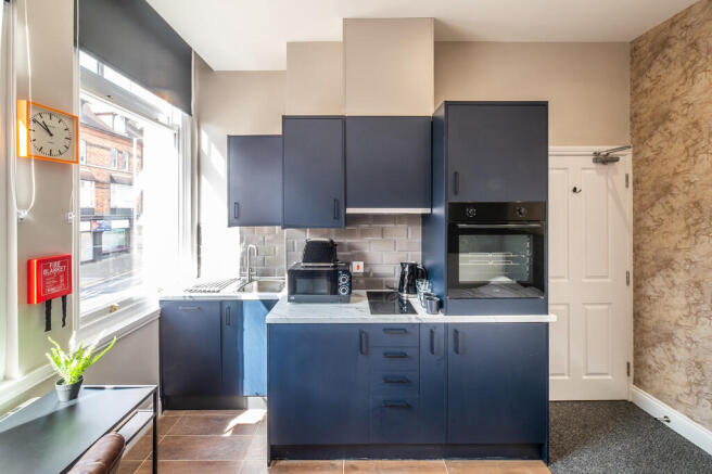 Canning Place B10...