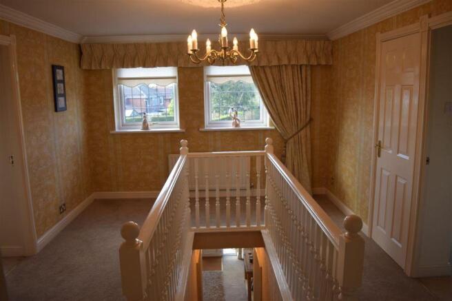 galleried landing