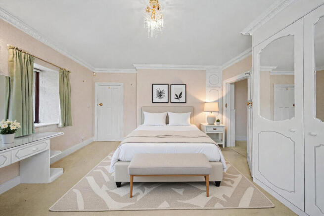 3 bed Detached for sale Image 8