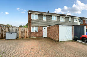 1, Winchester Way, Blackwater, Camberley GU17 0EZ