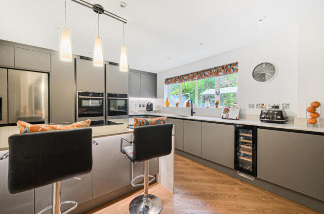 1354135-16-68c7de...