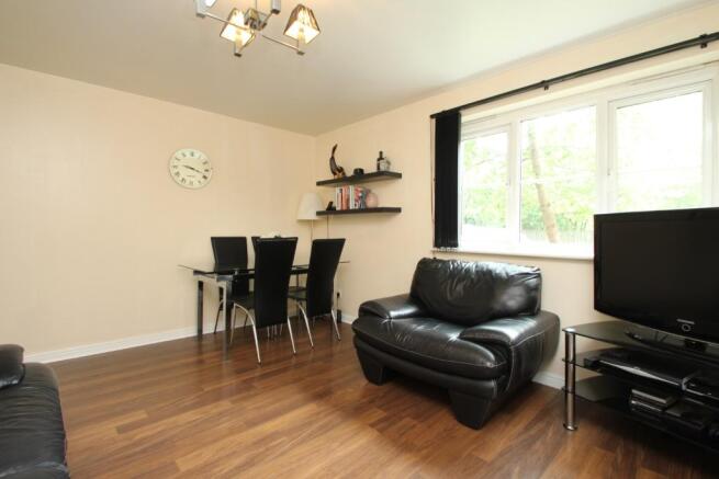 Lounge / Dining Room