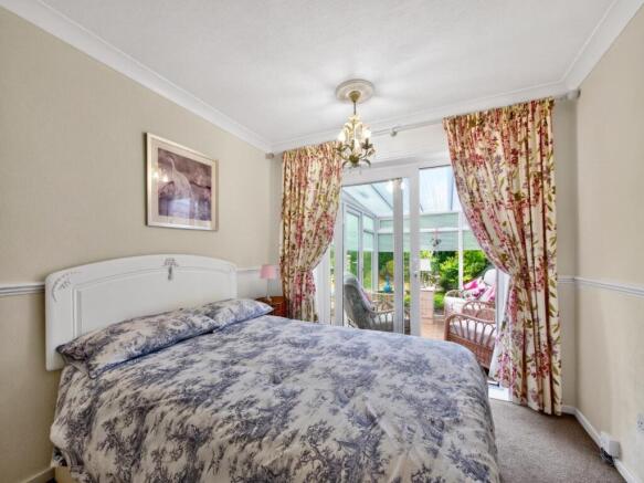2 bed Detached Bungalow for sale Image 10