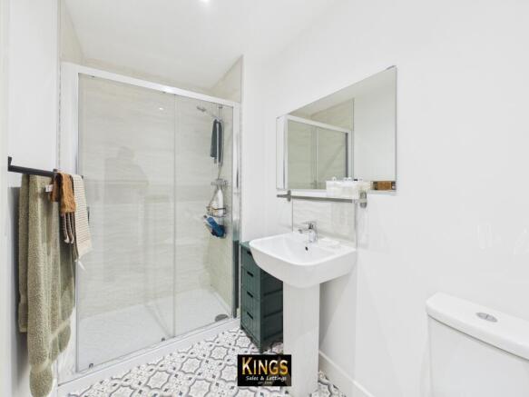 3 bed Semi-Detached for sale Image 9