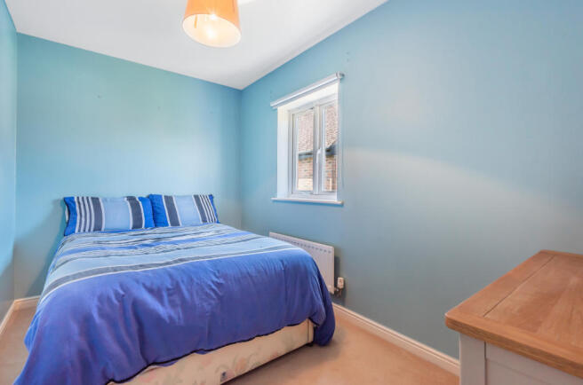 2nd bedroom
