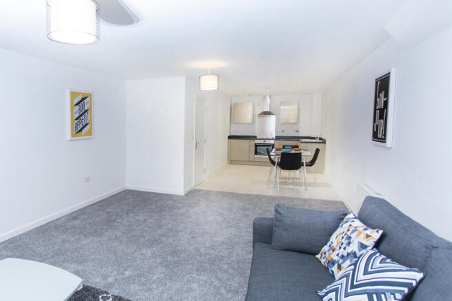 1 bed Apartment to rent Image 12