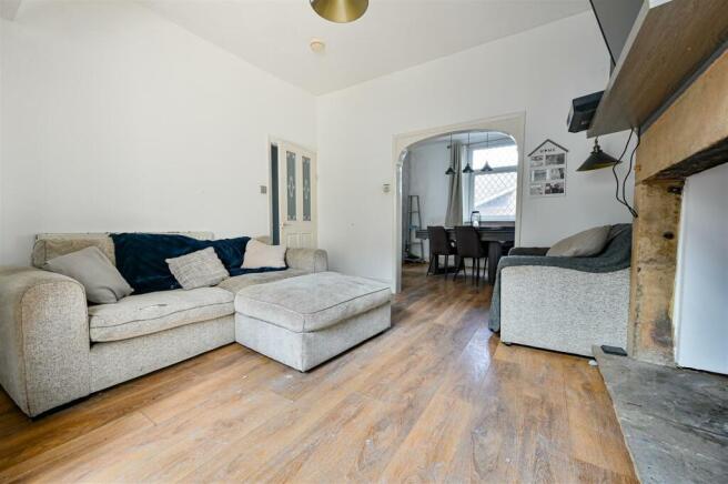 256988 33325614 IMG 01 0000 T202511211047.jpeg